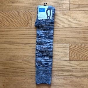 NWT Simply Vera Vera Wang Over-the-knees Socks